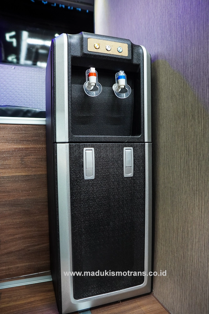 Madu Kismo Sleeper Class